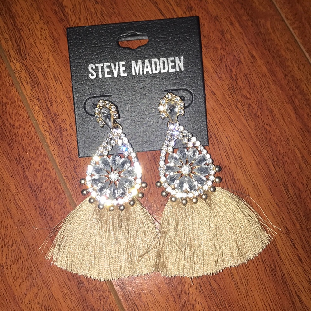 Steve Madden - tan Tassel long Earrings